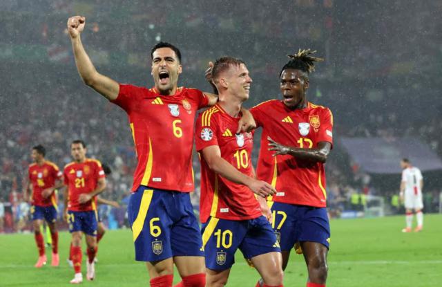 开云下载-西班牙主帅：我们有天才有整体，必须继续赢