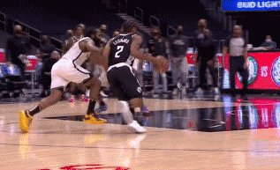 开云体育下载-小卡被吹进攻犯规引起争议 乔治:对手控制了裁判